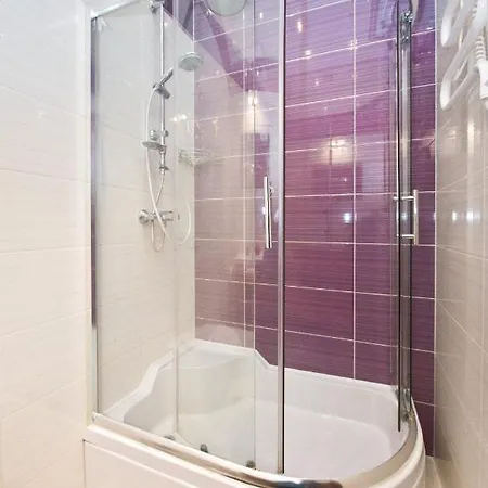 Apartment Gdanskie Apartamenty - Apartamenty Na Sw Ducha - Gdanskie Poddasza Z Jacuzzi I De Luxe