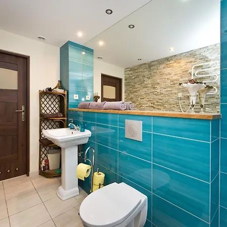 Gdanskie Apartamenty - Apartamenty Na Sw Ducha - Gdanskie Poddasza Z Jacuzzi I De Luxe