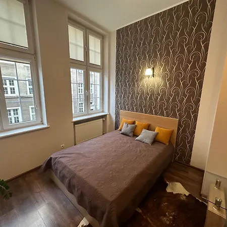Apartment Gdanskie Apartamenty - Apartamenty Na Sw Ducha - Gdanskie Poddasza Z Jacuzzi I De Luxe Gdansk