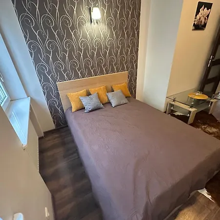 Gdanskie Apartamenty - Apartamenty Na Sw Ducha - Gdanskie Poddasza Z Jacuzzi I De Luxe * Gdansk