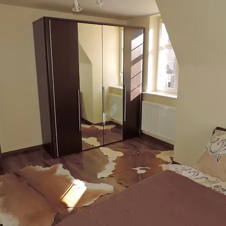 Gdanskie Apartamenty - Apartamenty Na Sw Ducha - Gdanskie Poddasza Z Jacuzzi I De Luxe Apartment Gdansk