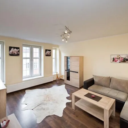 Gdanskie - Na Sw Ducha - Gdanskie Poddasza Z Jacuzzi I De Luxe Apartman