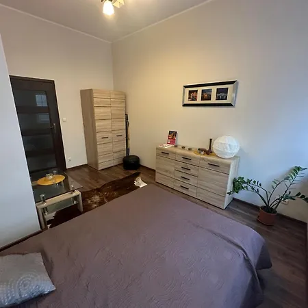 Апартаменты Gdanskie Apartamenty - Apartamenty Na Sw Ducha - Gdanskie Poddasza Z Jacuzzi I De Luxe